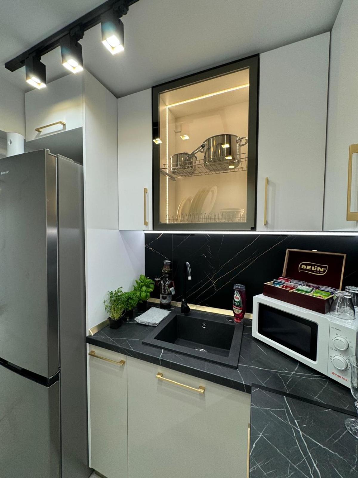 Iasi Ultra Central Apartment Self Check-In Εξωτερικό φωτογραφία